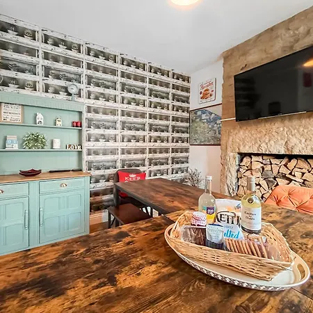 The Badger Sett Дом отдыха *